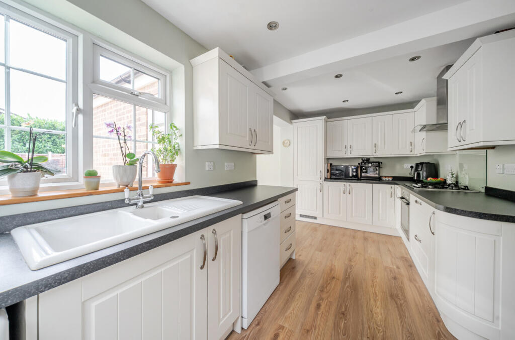 1345339-21-68b55f...