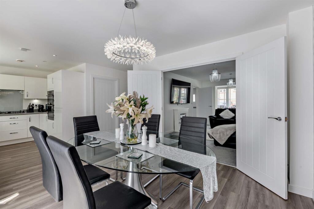 8658088-interior07-800.jpg
