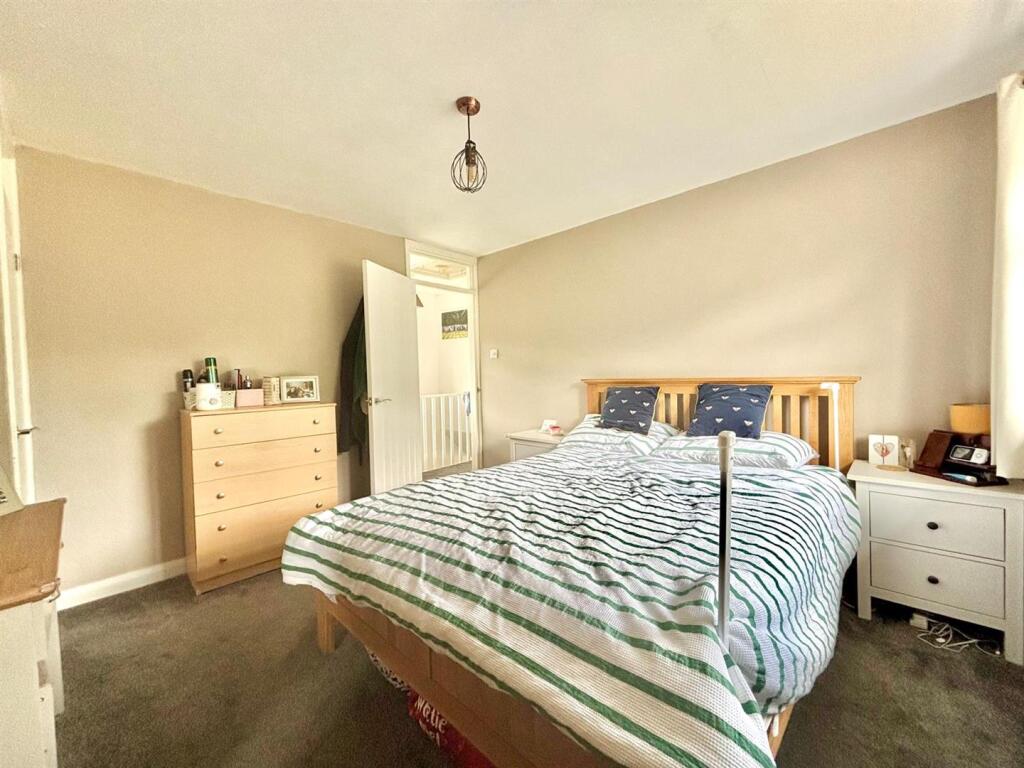 WhatsApp Image 2025-08-21 at 16.30.22_2dcc966c.jpg