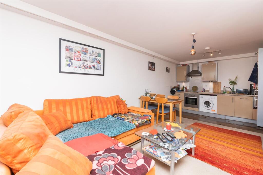 Flat-18-Centro-BS1-3NN-10.jpg