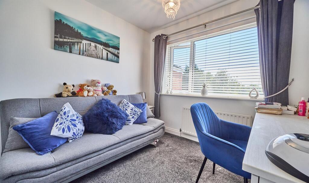 Bearsden Crescent 19.jpg