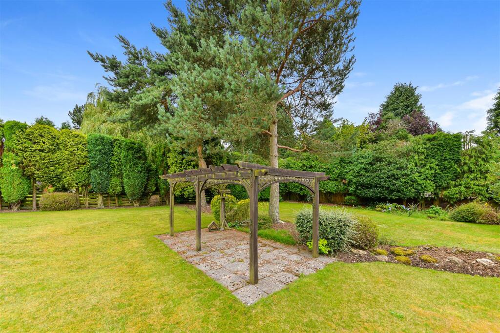 9 Vercourt - Externals (12).jpg