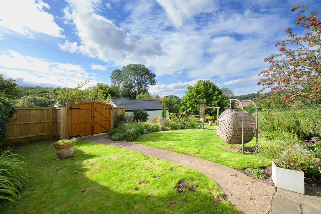 Greytree Cottage-...