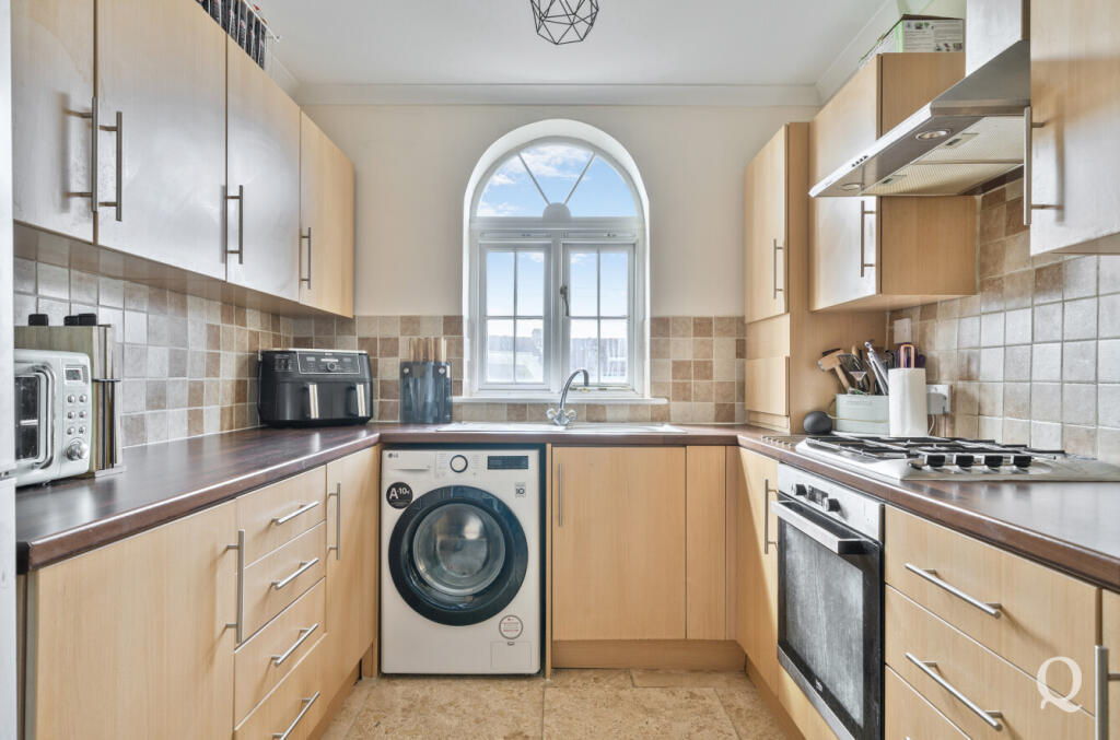 3b0fedff-05b5-40a...