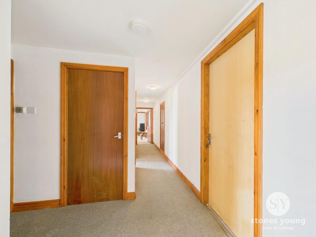 Large Inner Hallway/Office Area