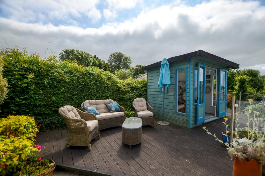 To Book A Viewing Call TPS Lostwithiel on 01208 87