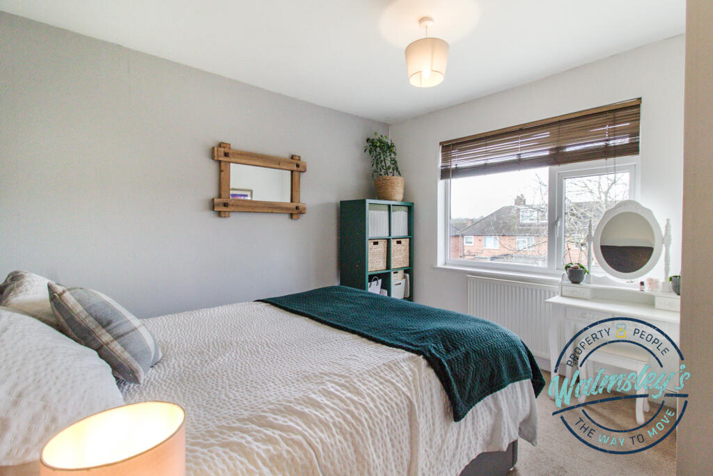 Rear double bedroom