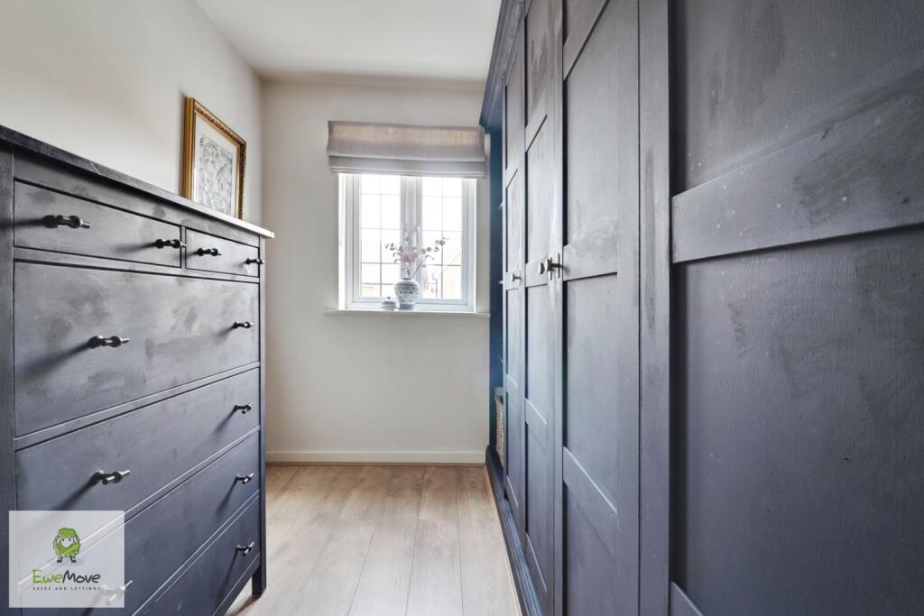 Bed 3 - EweMove Cannock