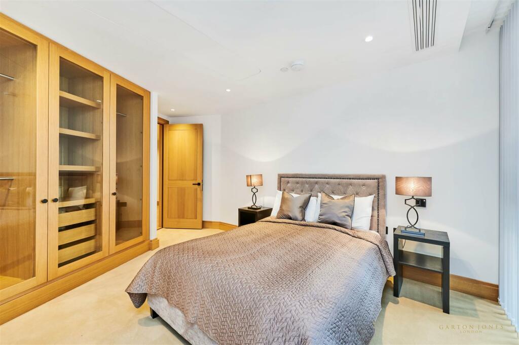 bedroom.jpg