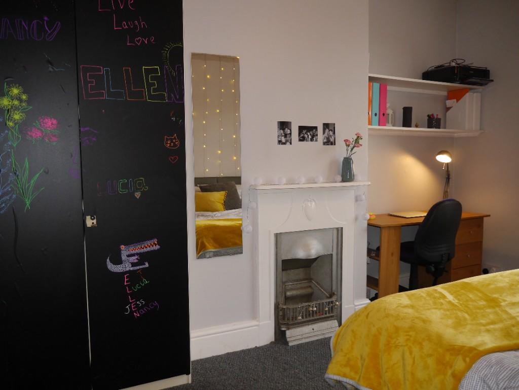 1st floor front