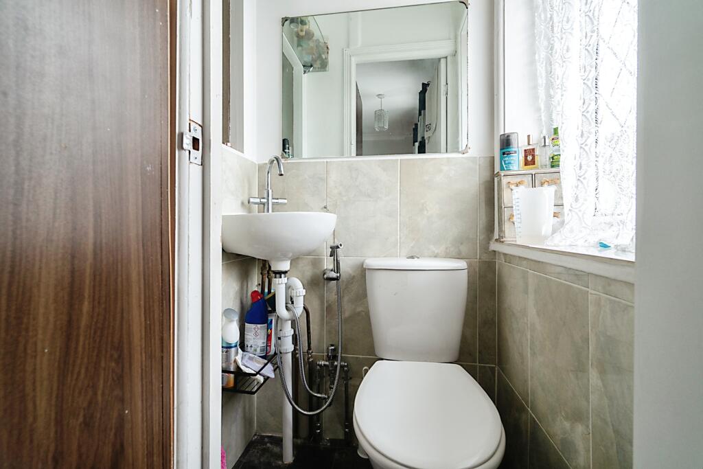 En-suite W.C.