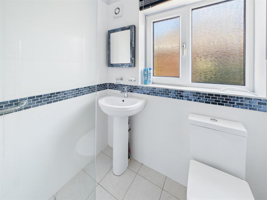 WET ROOM