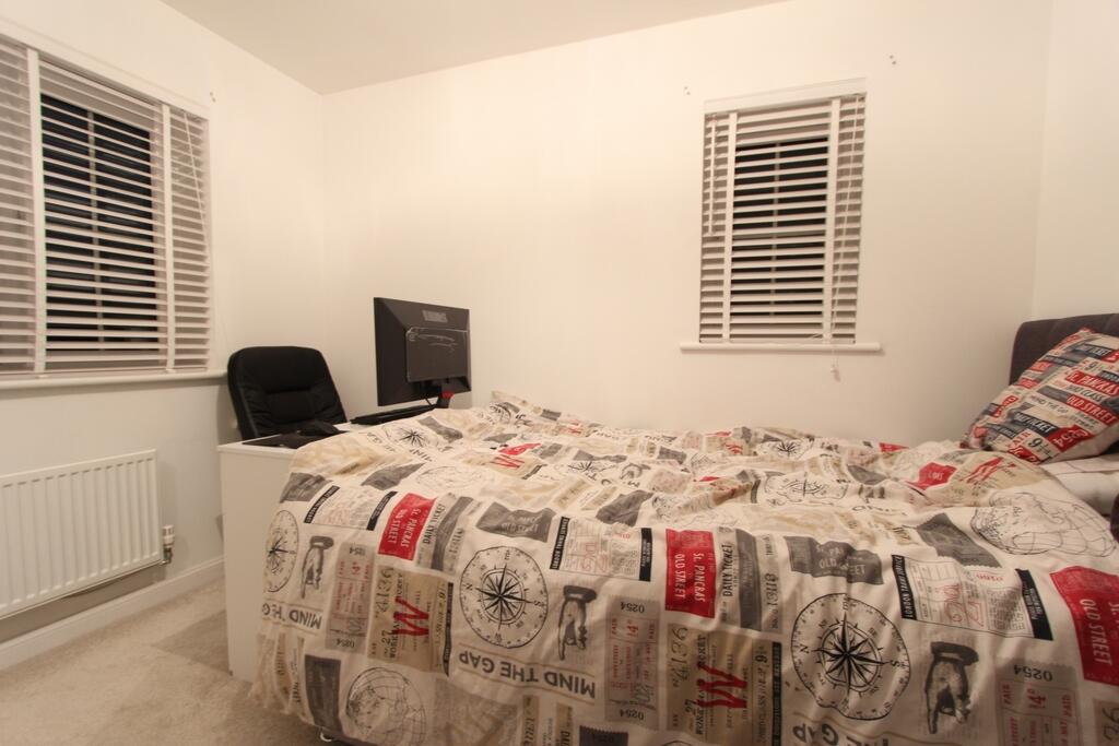 Photo 5