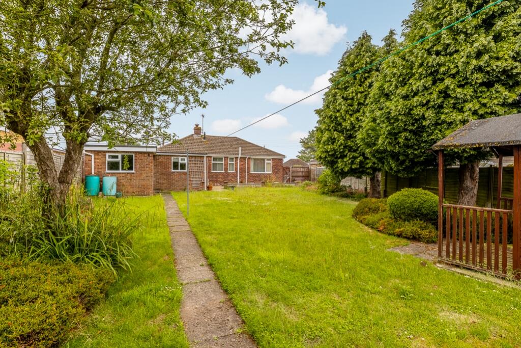 19 Badgate Road (Donington)-15