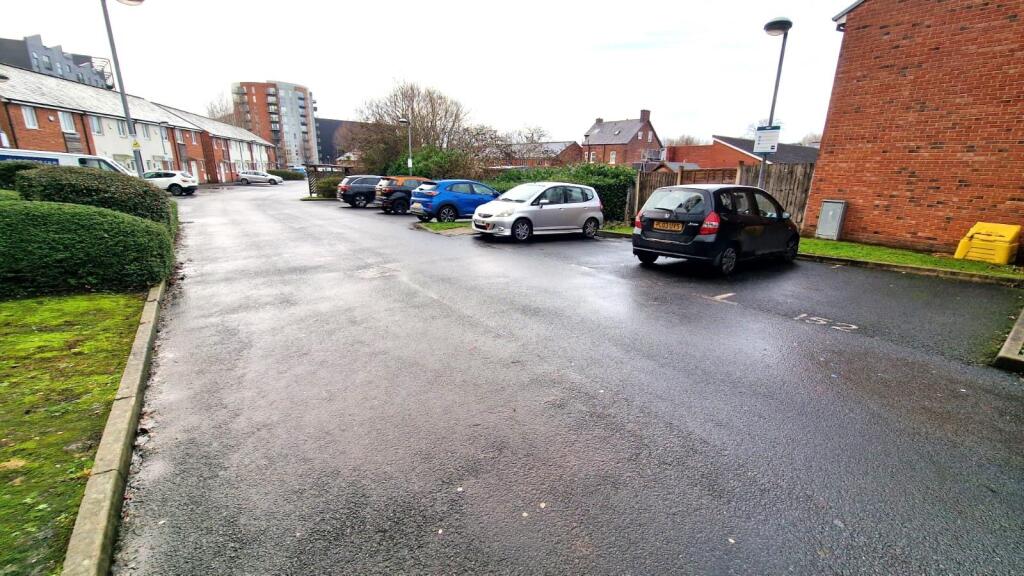 WhatsApp Image 2024-12-21 at 14.41.38 (4).jpeg