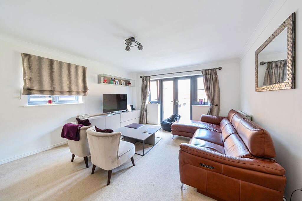 1309702-4-685ac04...