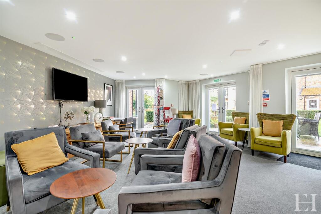 8671797-interior03-800.jpg