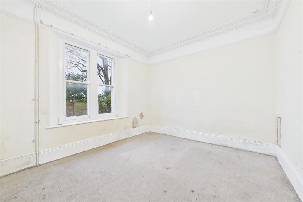 20 Cambridge Road, Clevedon, North Somerset BS21 7