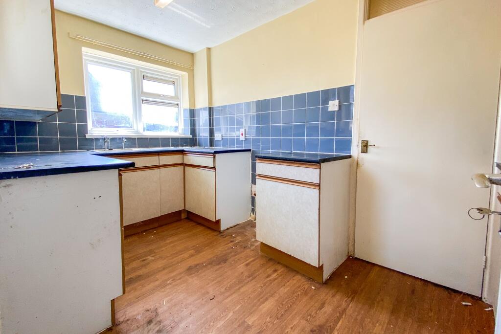 54 High Street, Purton, Swindon, Wiltshire, SN5 4BB