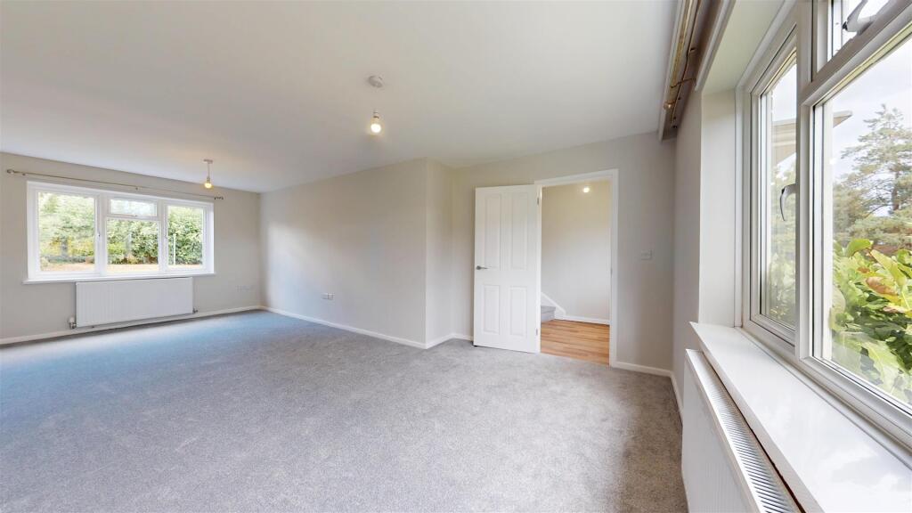 Shorncliffe Drive 24 Living Room.jpg