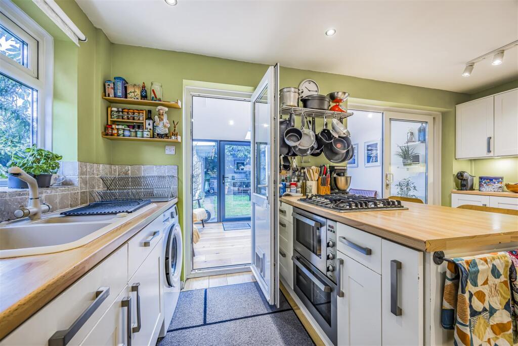 8 Overton Road, Southbourne-PorticoMarketing-Nexa-