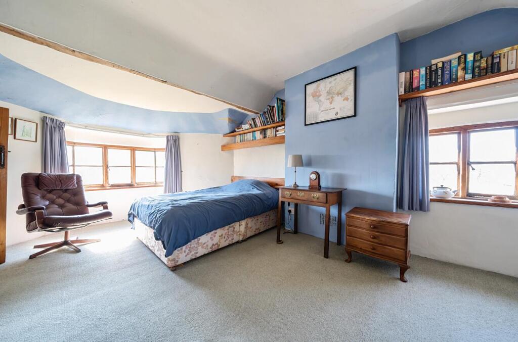 bed3.jpg