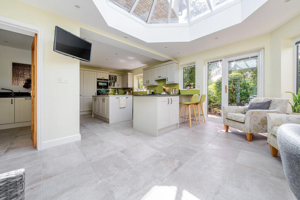 1328632-11-68839b...