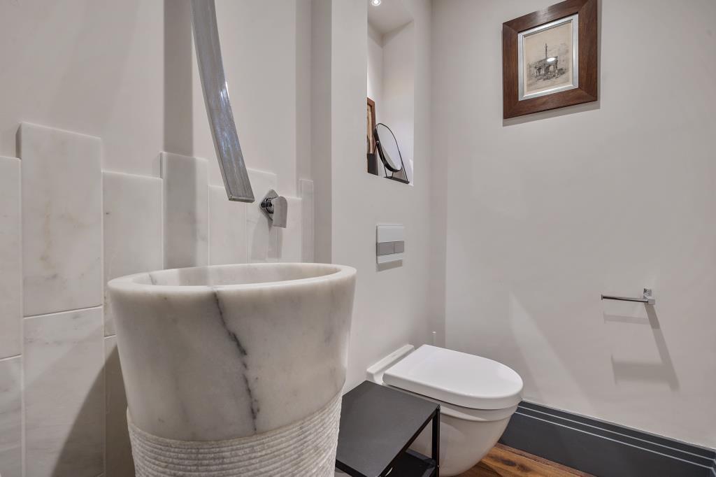 Guest Cloakroom