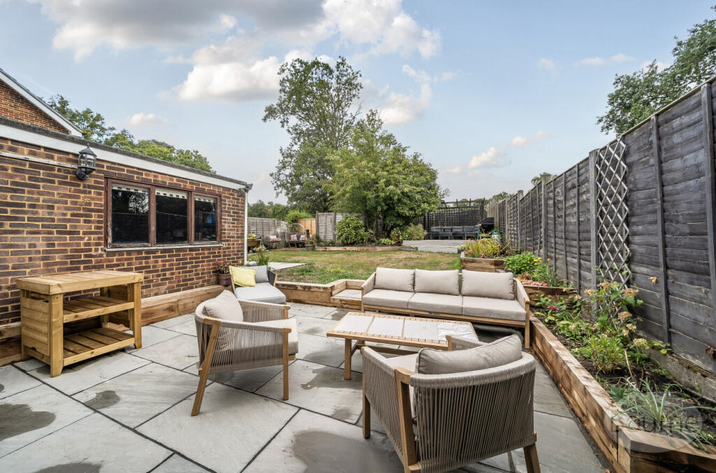 80d57f06-da4d-4b1...