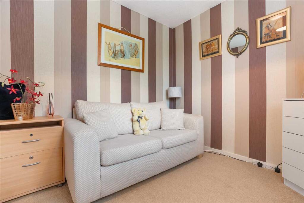 Bedroom Three (1)