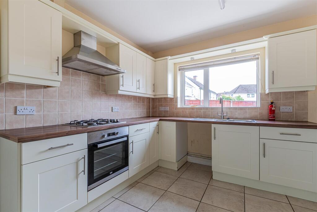 Pwllmelin Road 165-10.jpg