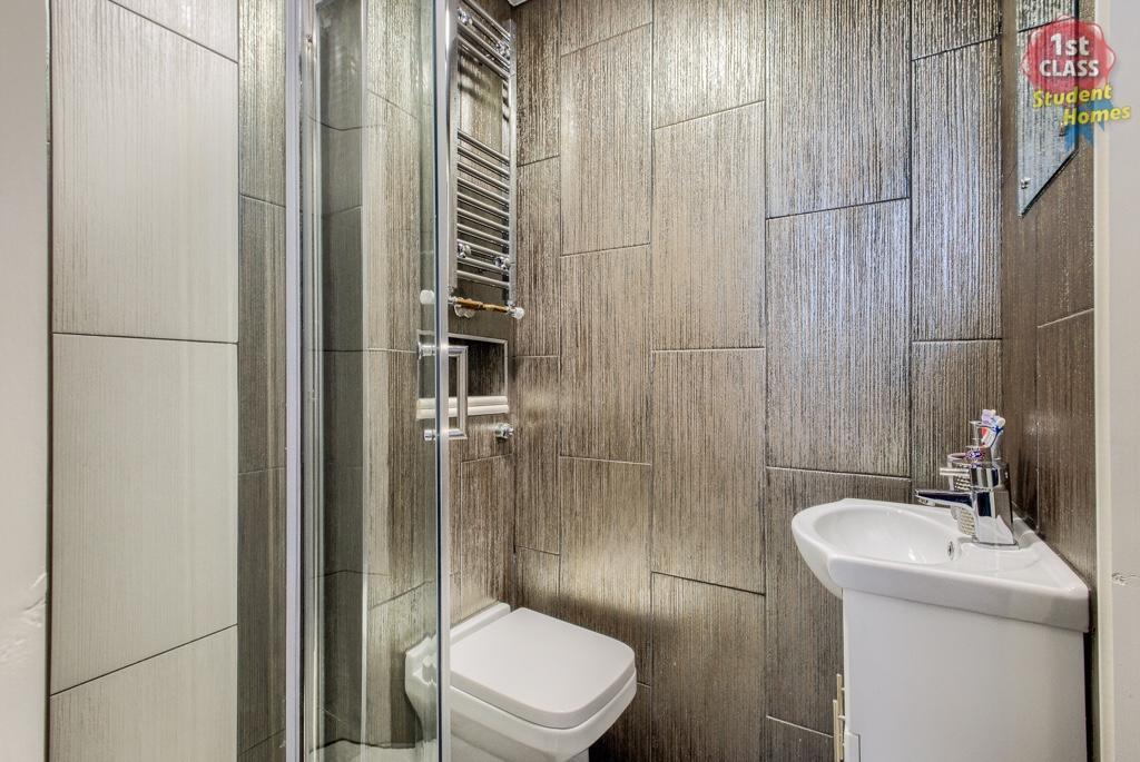 Bedroom 3 En Suite