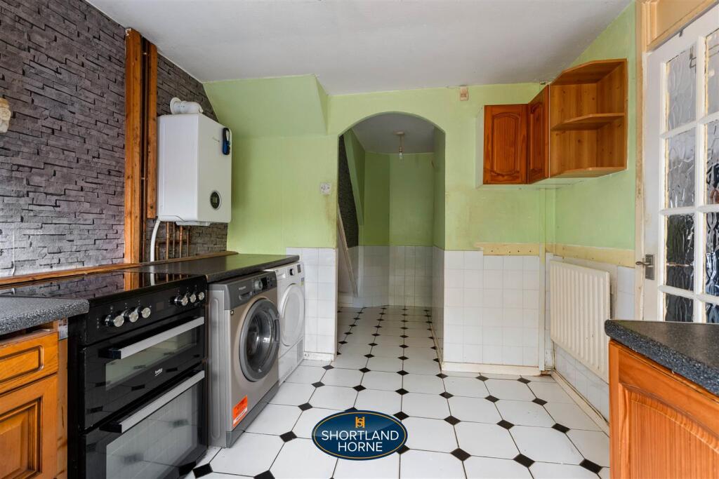 18 Raynor Crescent WM (13 of 20).jpg