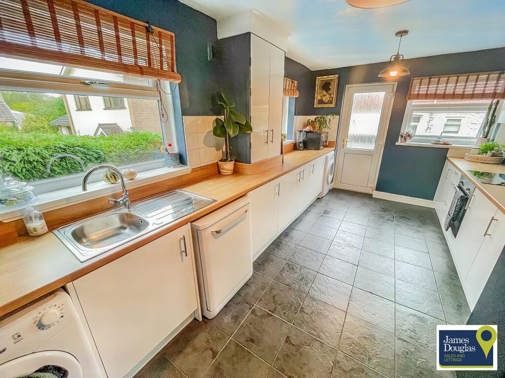 Kitchen1