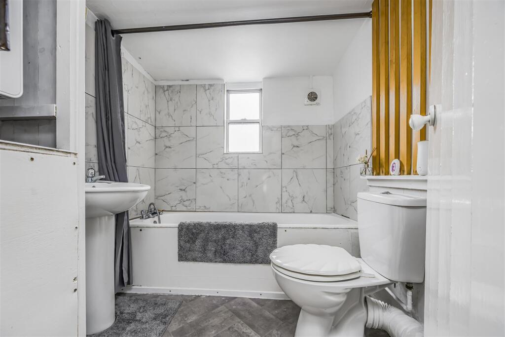 52 Alver Road PO1 5HW-PorticoMarketing-SoldBy-10.j