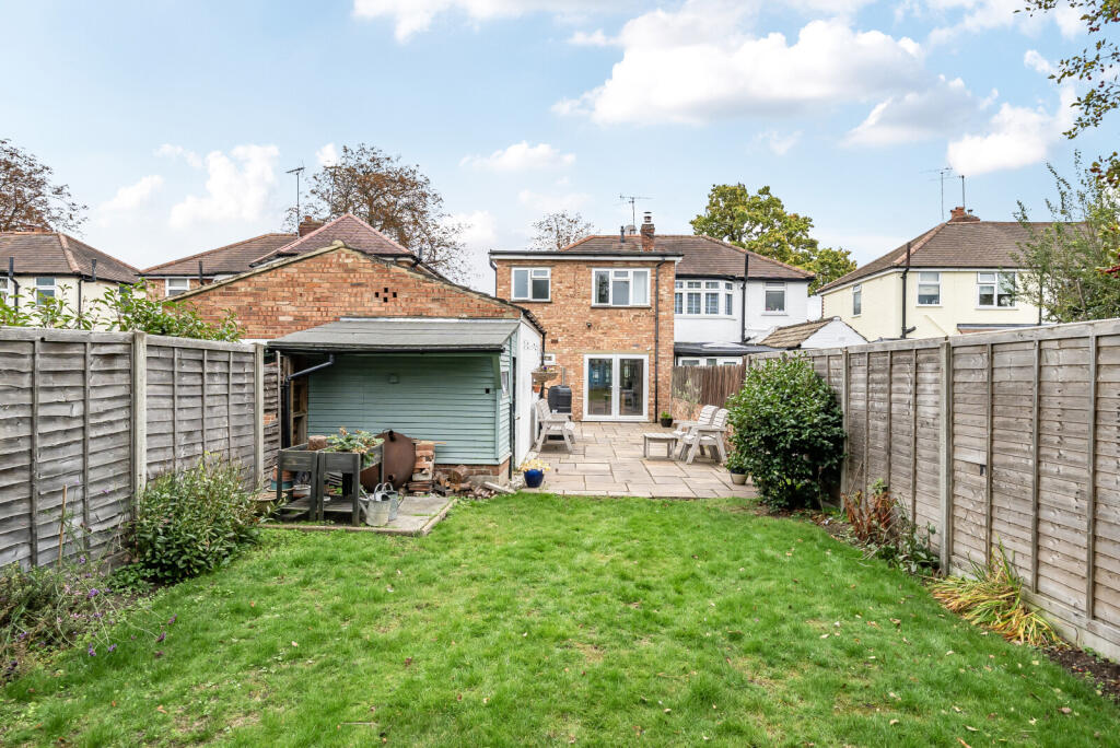 1369070-5-68ed2ae...