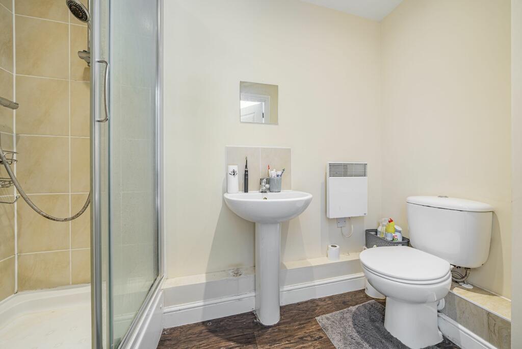 En-Suite (1)