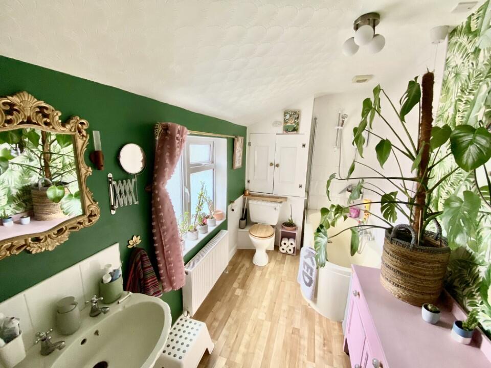 2074f8e5-a362-48bb-8c68-9ac3d7b622a9