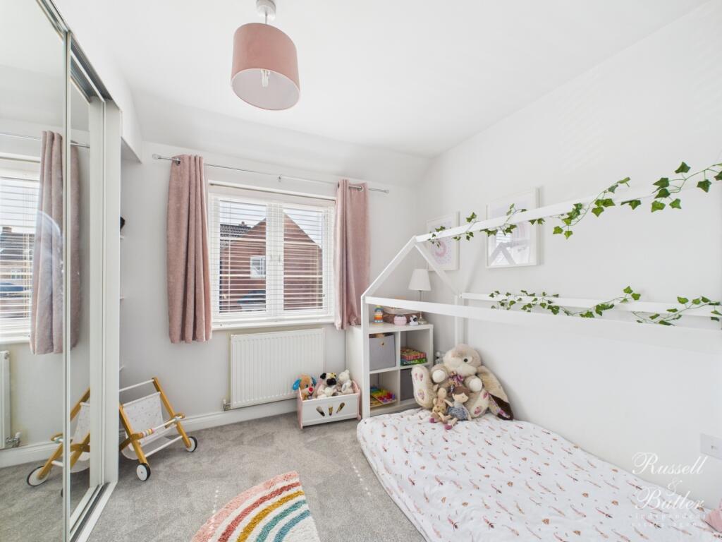 CAM01995G0-PR0322-STILL021