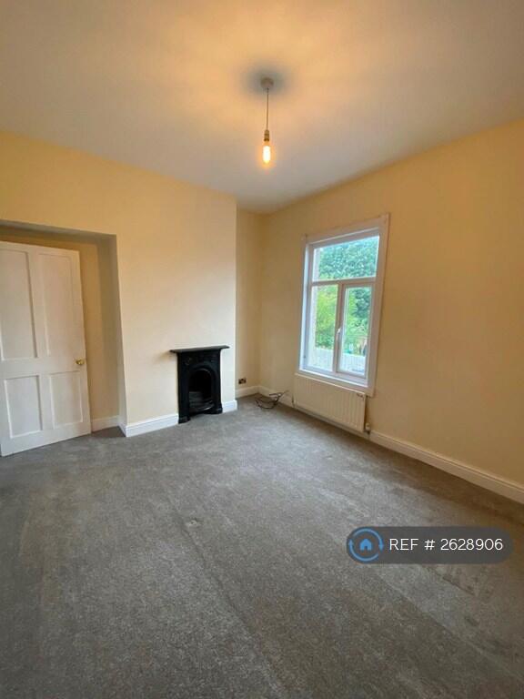 Front Double Bedroom