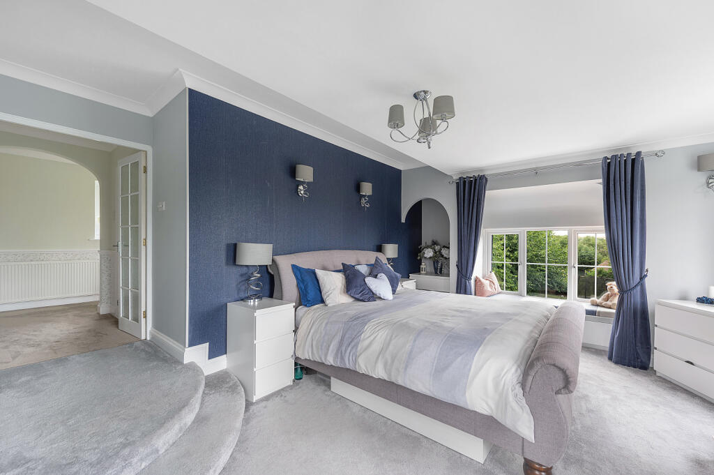 Prinicpal Bedroom