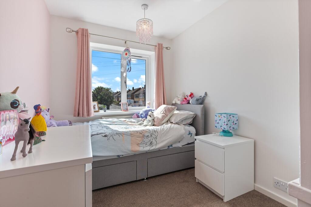 45 Winchester Way 16