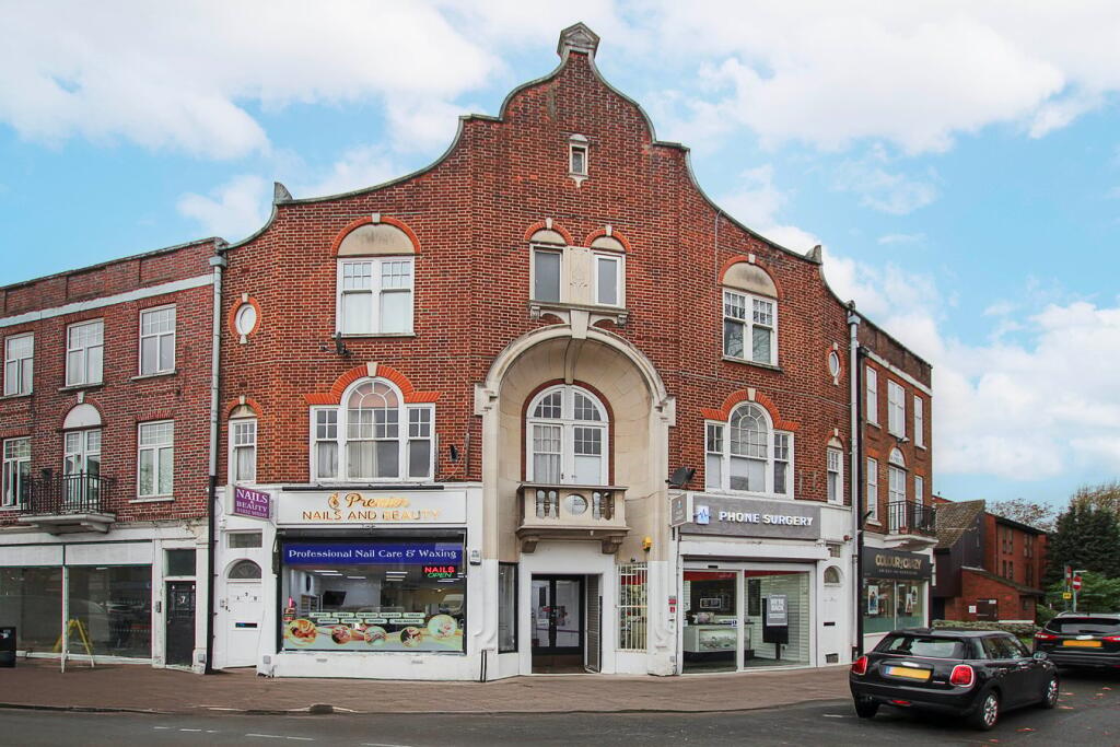 High Street, Shepperton, TW17