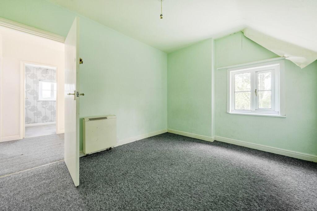 BEDROOM TWO.jpg
