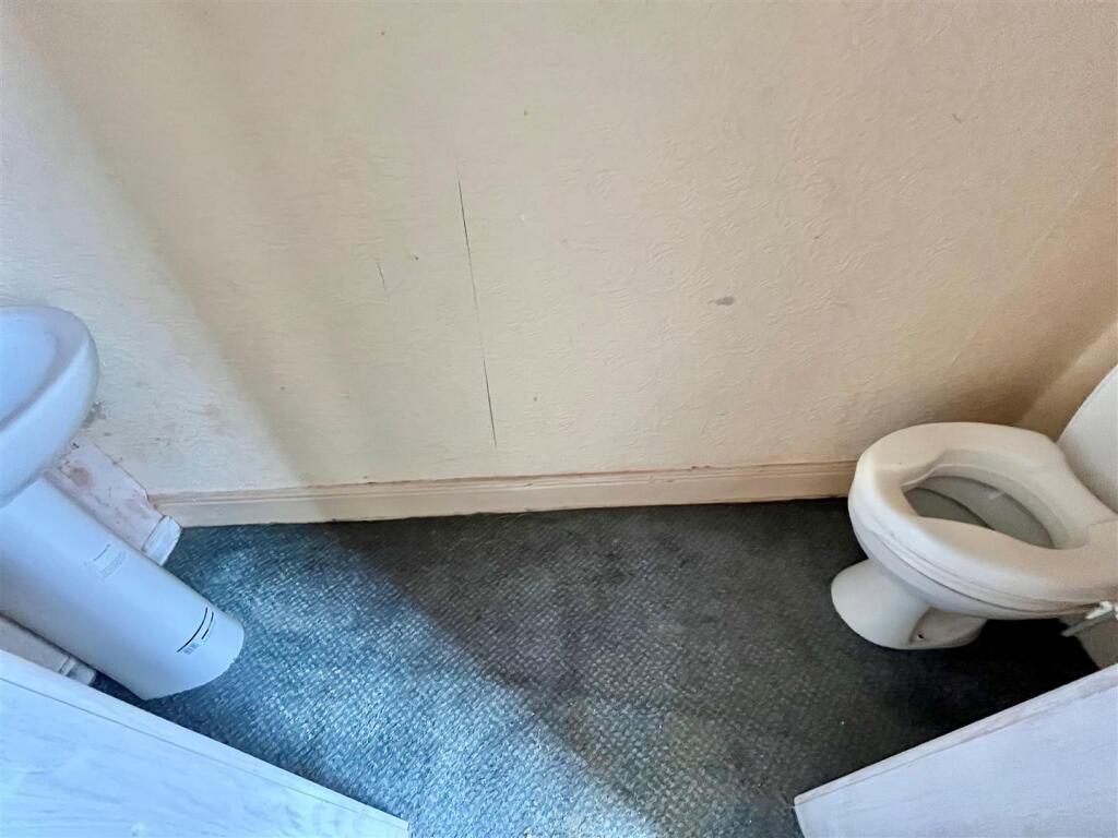 Cloakroom - Bedroom Two.jpg