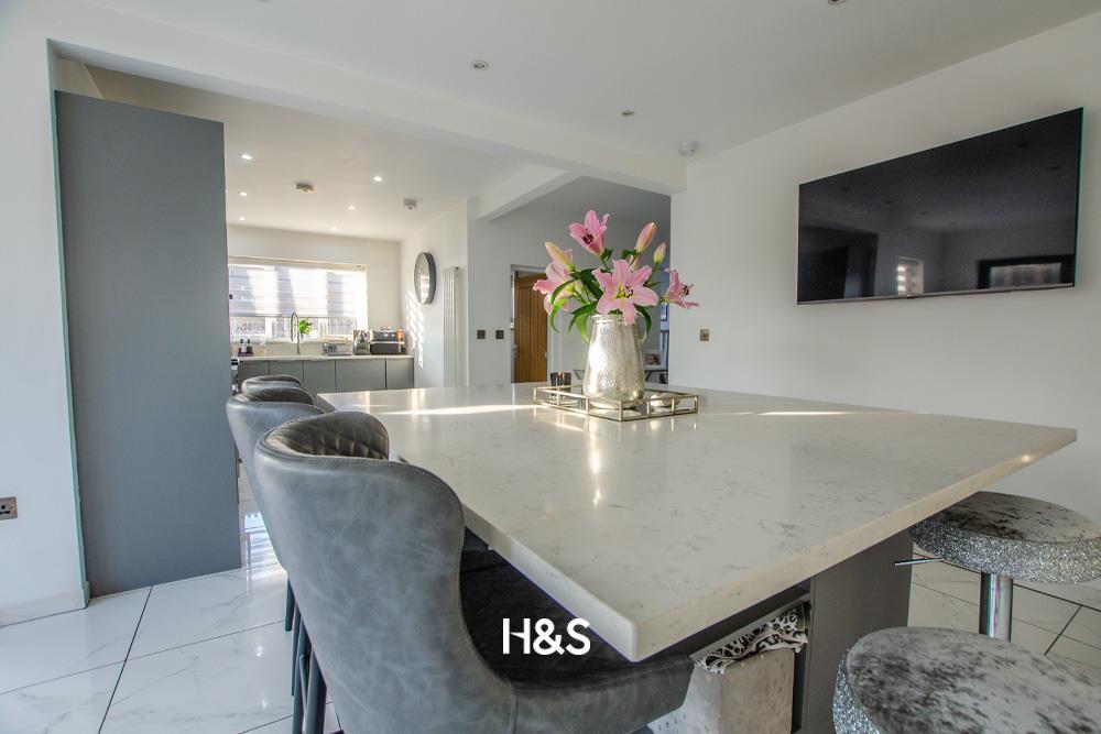 108 Water Orton Road - open plan kitchen 2.jpg