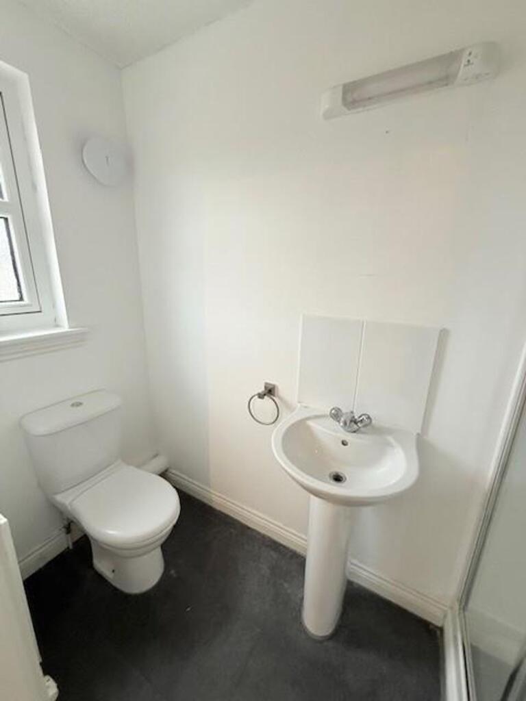 11e8.jpg