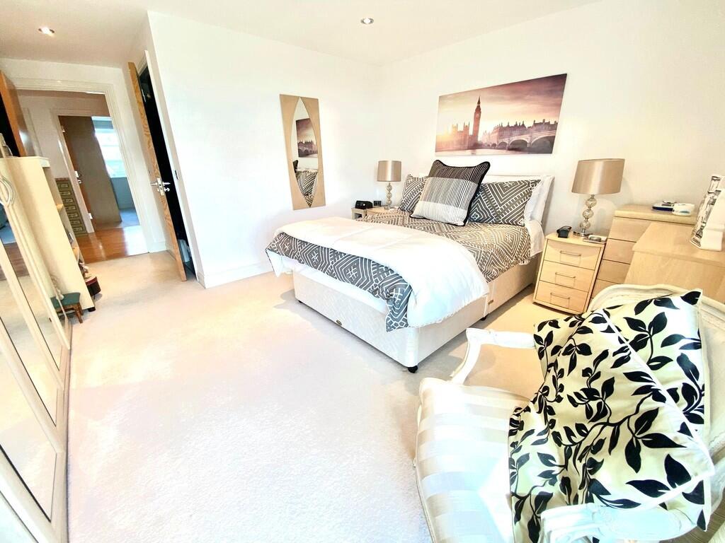 Master bedroom 1