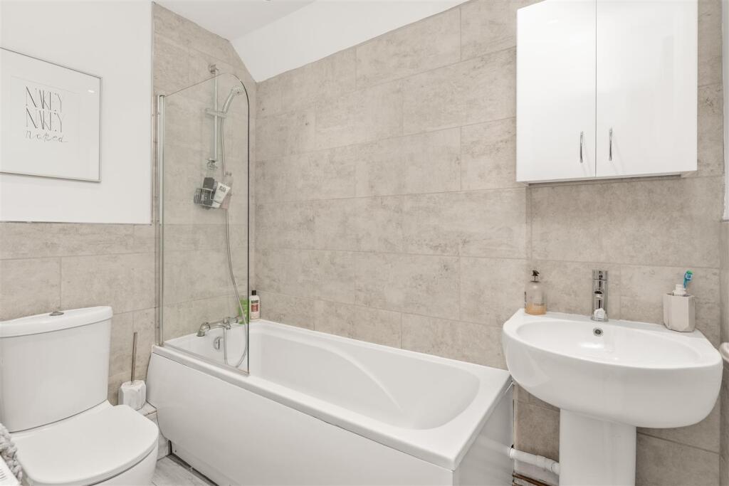 14 Newlands, Kings Sutton-27.jpg