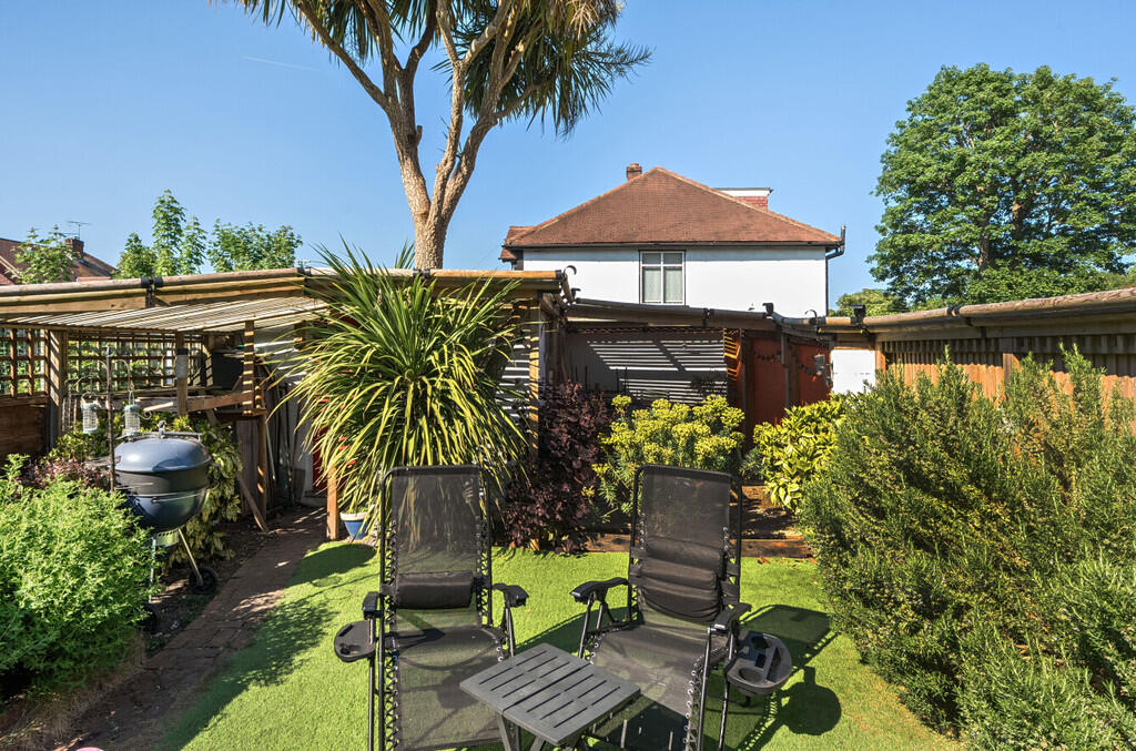 7-6823877bbe745-1...